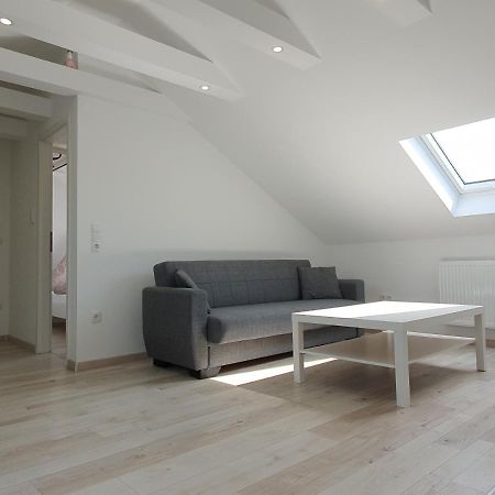 Ruhige Und Moderne 2-Zi. Wohnung Kulsheim Экстерьер фото