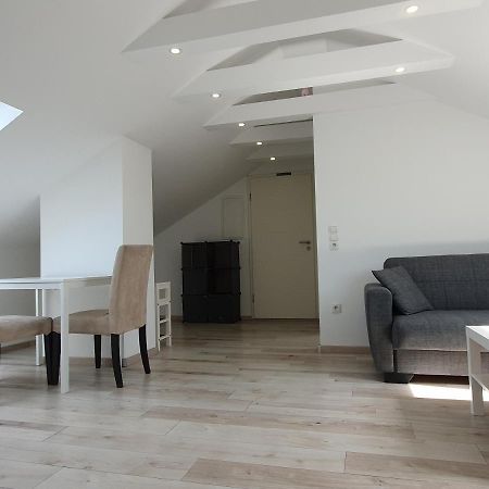 Ruhige Und Moderne 2-Zi. Wohnung Kulsheim Экстерьер фото