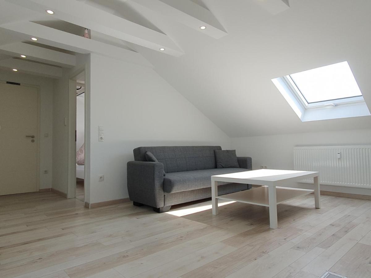 Ruhige Und Moderne 2-Zi. Wohnung Kulsheim Экстерьер фото